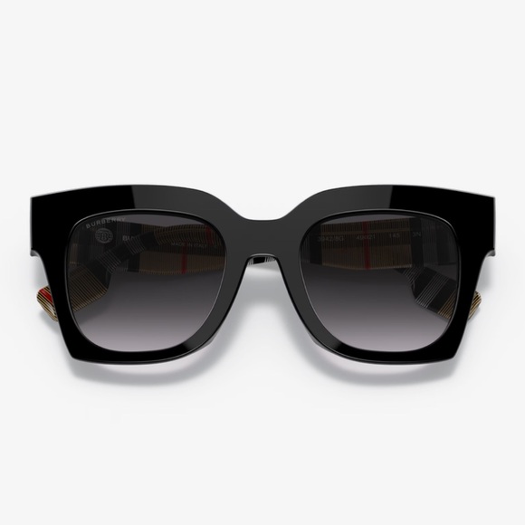 Burberry Sunglasses, New 235 - Picture 5 of 5